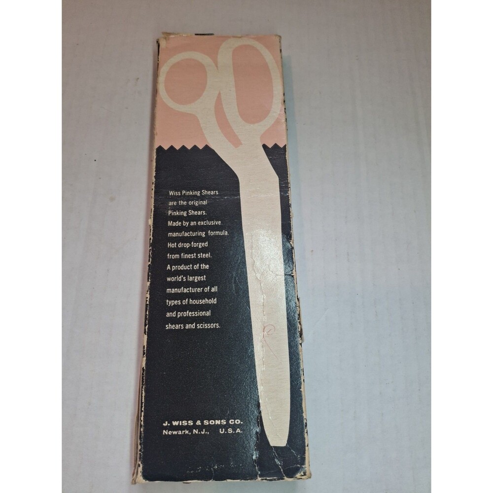 Vintage Wiss 7.5" Pinking Shears Scissors for Synthetics and Woven Fabrics W Box